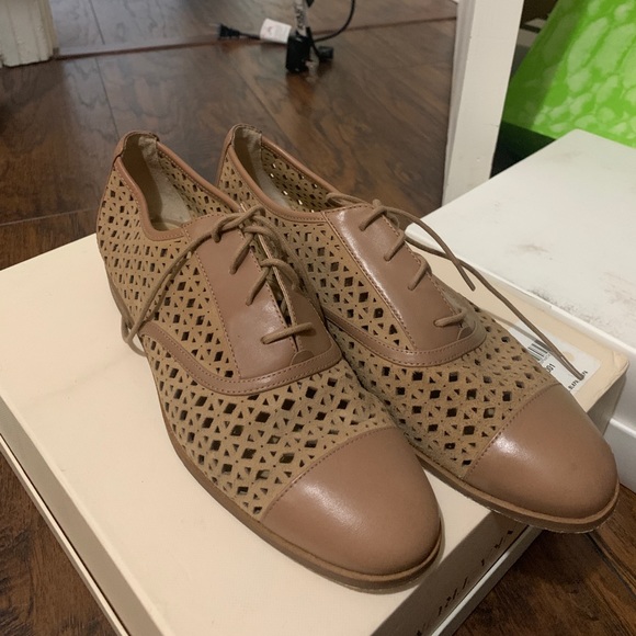 Michael Kors Leather Flat Loafers - Picture 1 of 4